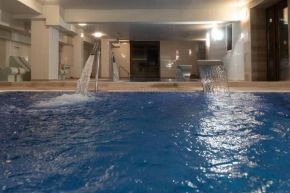 Гостиница Zornica Hotel  Казанлък